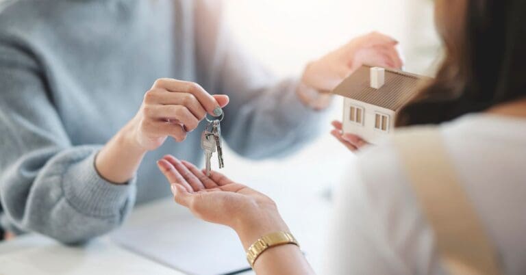 Guía para compradores primerizos en el mercado inmobiliario español