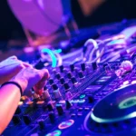 Servicios de DJ y técnico de sonido para eventos inolvidables