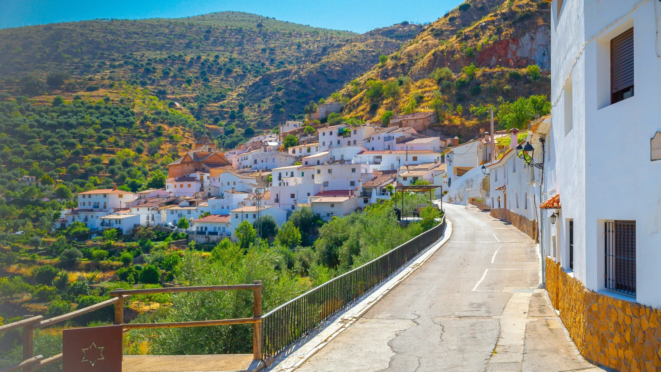 Alquilar un apartamento turístico en la costa de Almería. Guía para viajeros