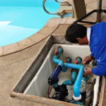 Beneficios de contratar un servicio profesional de limpieza y mantenimiento de piscinas