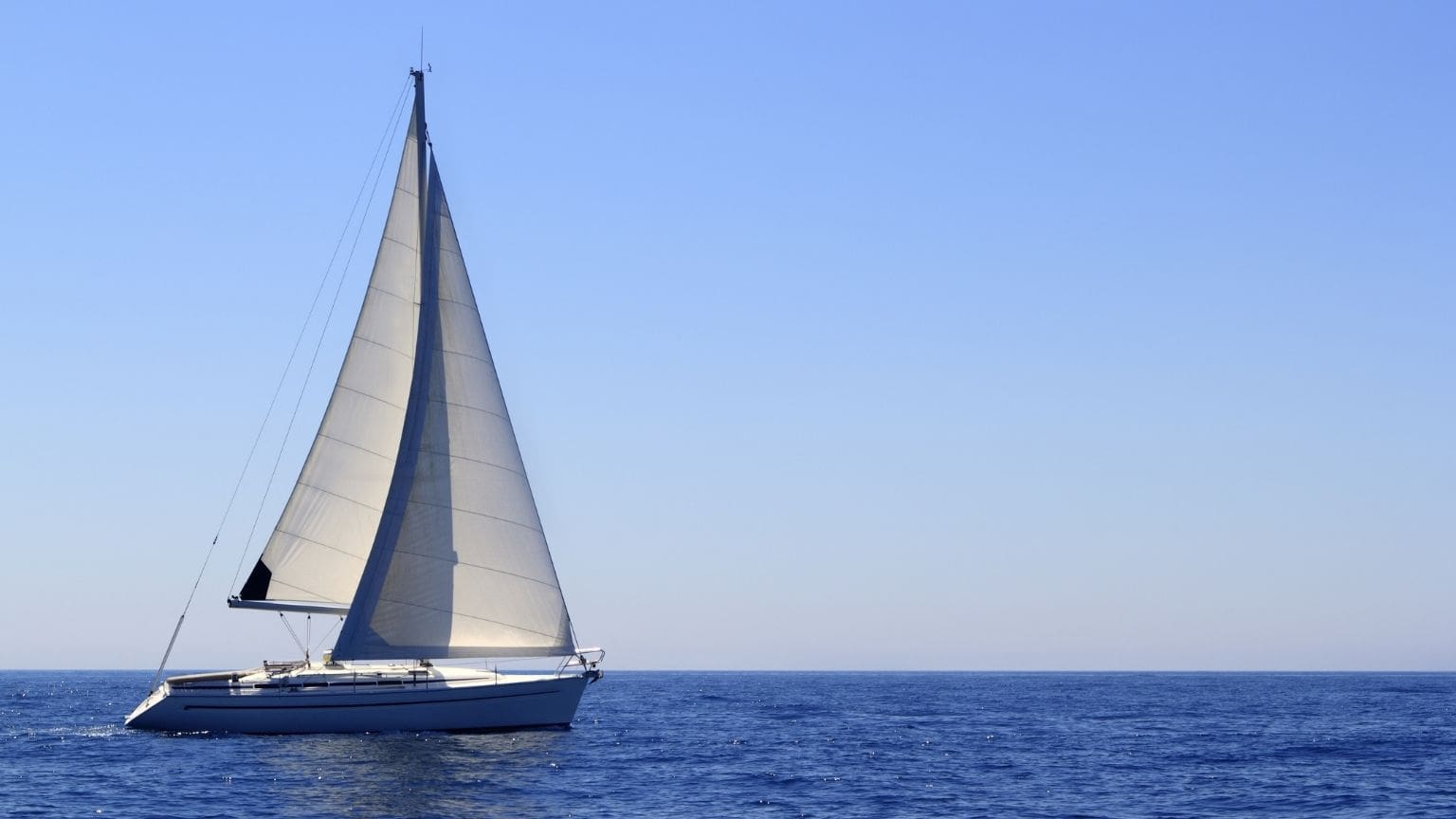 Descubre las mejores playas de Mallorca navegando en barco