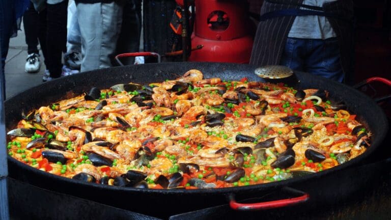 Lo mejor de las rutas gastronómicas de España.