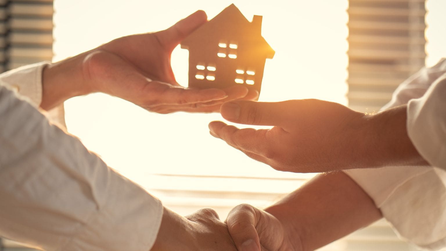 Cuidado integral de sus propiedades: servicios inmobiliarios profesionales, gestión profesional y alquiler confortable para vacacionistas.
