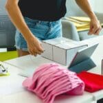 VENTA DE PRODUCTOS PERSONALIZADOS CON IMPRENTA Y SERIGRAFIA, ARTICULOS TÉXTIL Y MERCHANDISNG, PRINCIPALMENTE PARA EMPRESAS