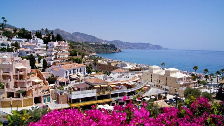 Invertir en la Costa del Sol es más fácil de lo que parece.