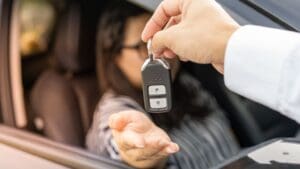 Guía rápida para alquilar coche con seguro incluido en Ibiza