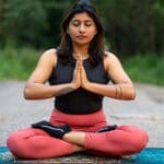 esterillas de yoga adaptadas a estilo de vida nómada en entorno natural