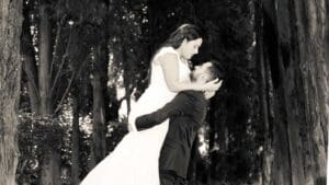 Fotografias de sesión de novios en exteriores.