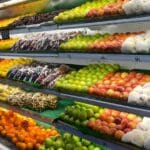 Tienda de productos internacionales en España con alimentos africanos y latinos