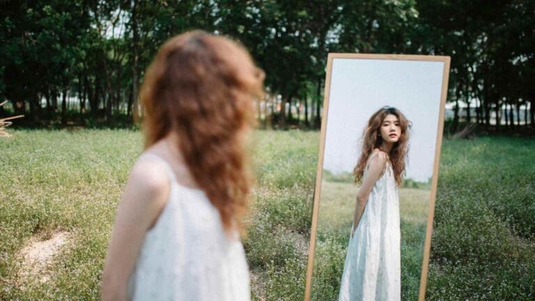 Autopercepción y psicología, relación con el cuerpo e influencia de las emociones