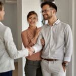 ¿Cómo elegir la mejor agencia inmobiliaria en Valencia?