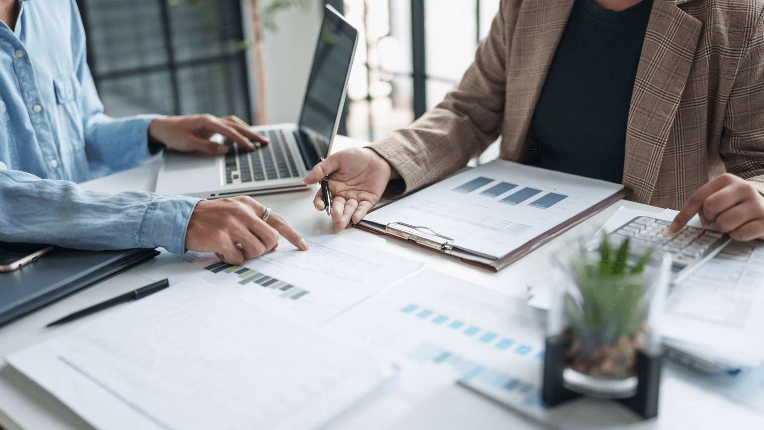 ¿Cómo los servicios de gestión empresarial mejoran tu negocio?