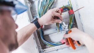 ¿Qué incluye un boletín eléctrico y cuándo es obligatorio?