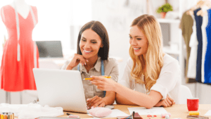 Tendencias en ropa de mujer que marcarán la próxima temporada