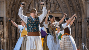 Valencia para viajeros curiosos y amantes de su cultura