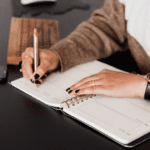 Cómo organizar tus turnos y viajes con una agenda para azafatas