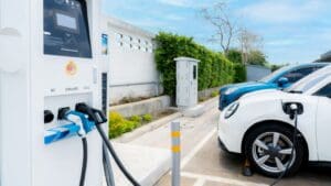 ¿Cómo adaptar tu garaje comunitario a la movilidad eléctrica?