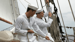 ¿Por qué elegir una academia náutica para obtener tus titulaciones marítimas?