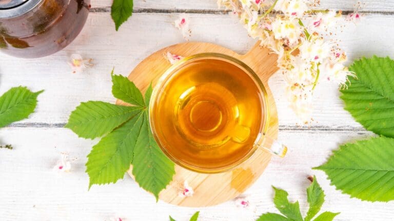 10 beneficios del té natural para mente, cuerpo y emociones.