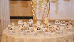 Regalos personalizados económicos y hechos a mano para invitados de eventos familiares