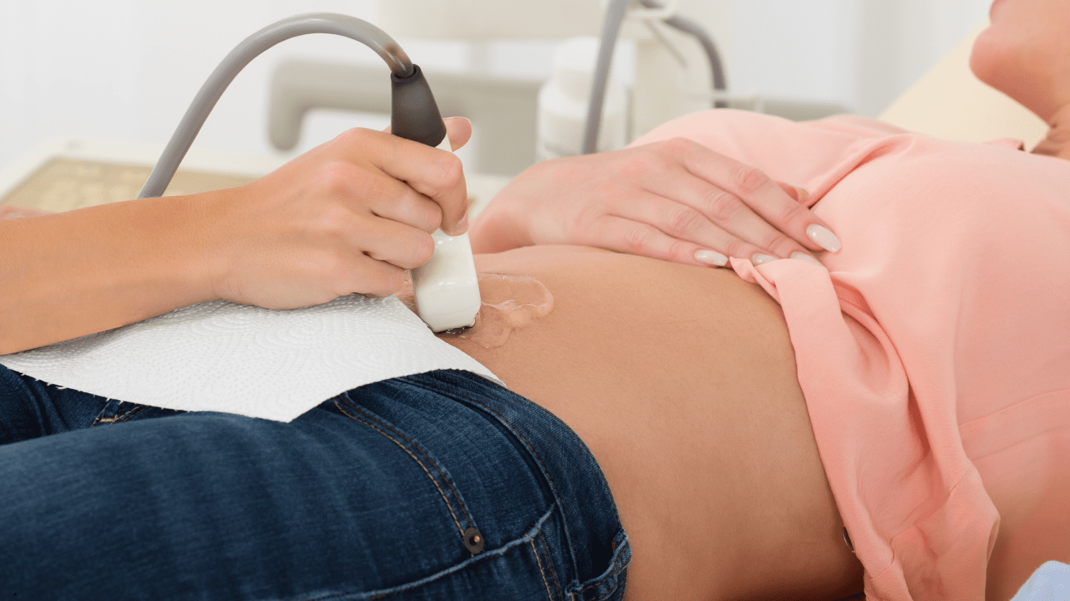 Ecografía 5D y seguimiento del embarazo y beneficios reales