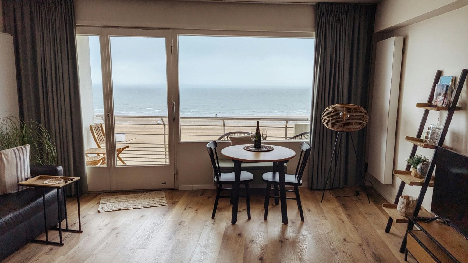 cleaning in a coastal property near the sea