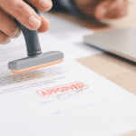 Asesoría legal para proteger los derechos de autor en proyectos culturales.