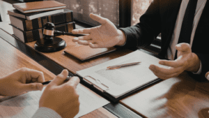 ¿Qué es una asesoría legal y cuándo es clave contratarla?