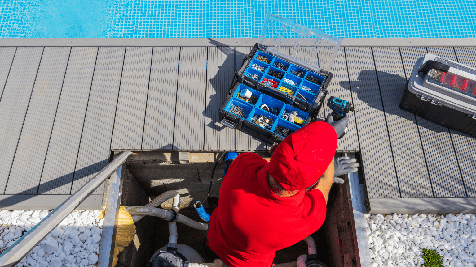 ¿Qué incluyen los servicios de mantenimiento de piscinas?