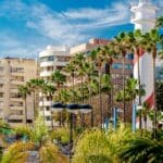 Tipos de alojamiento vacacional en Marbella incluyendo villas, apartamentos y chalets con piscina para disfrutar en la Costa del Sol