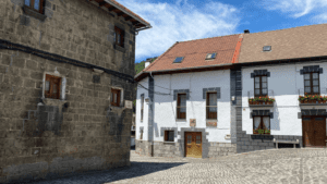 Apartamentos rurales con encanto en Navarra para una escapada sostenible