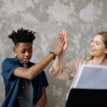 estudiante recibiendo clases particulares Barcelona de matemáticas