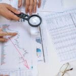 gráfico financiero representando inversión en valor a largo plazo