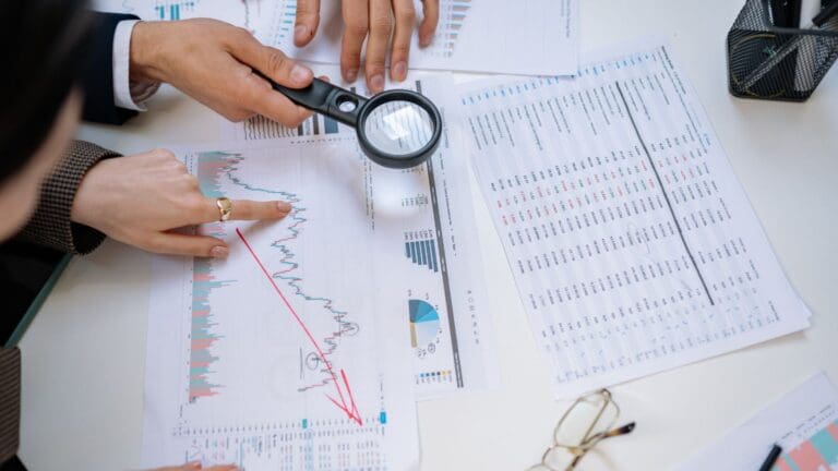 gráfico financiero representando inversión en valor a largo plazo