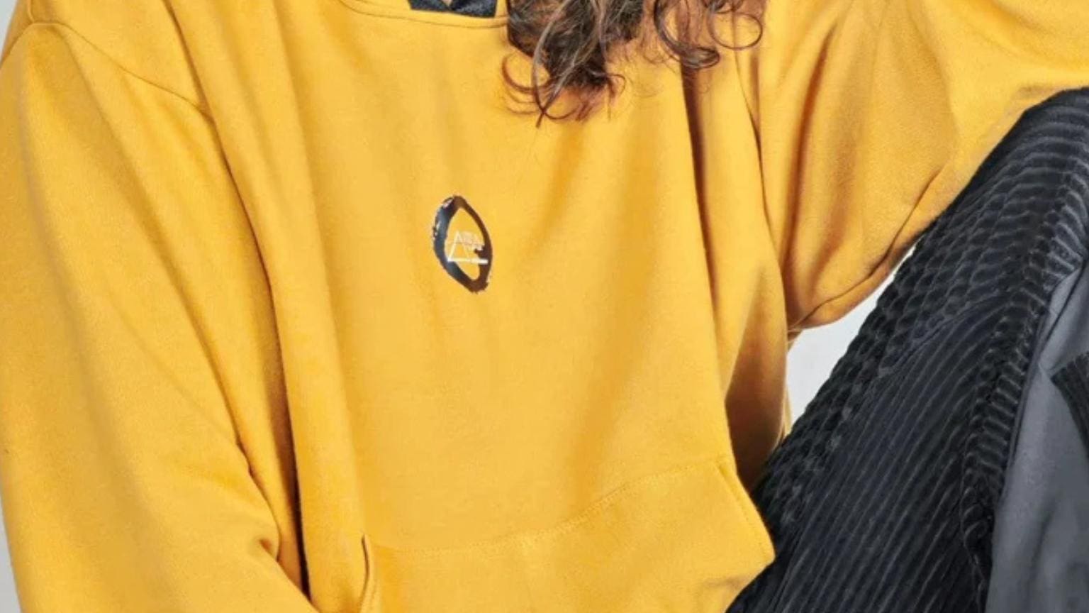 La ropa de diseño y sostenibilidad como base de un consumo consciente