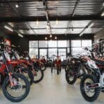 tienda pit bike especializada en España con modelos expuestos