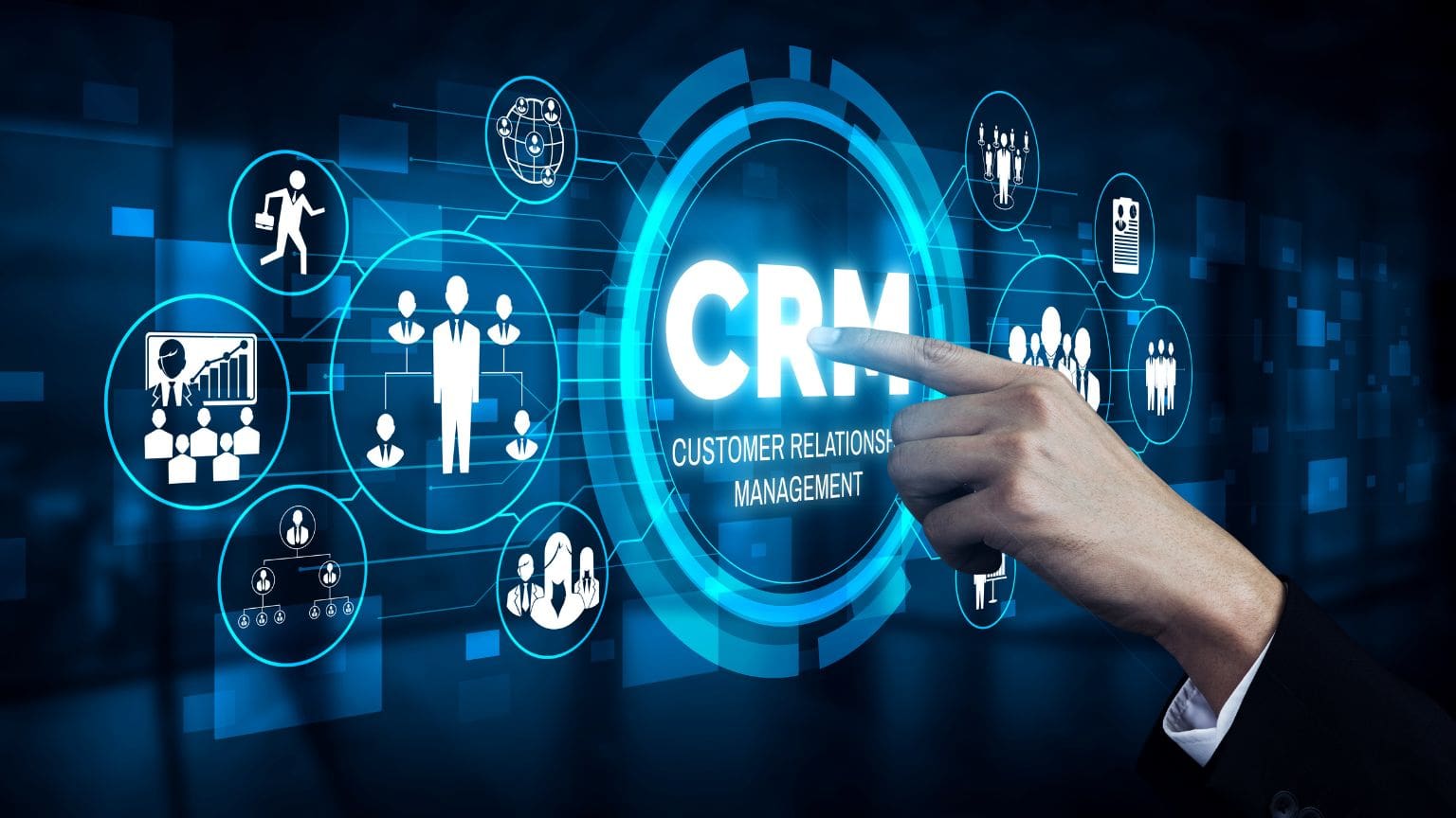CRM para pymes con panel de gestión comercial y análisis de ventas en entorno empresarial digital