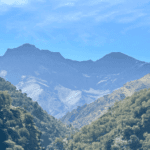 ¿Cómo vivir el turismo en Granada desde la montaña?