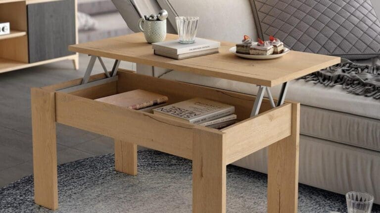 Tienda de muebles moderna con mesa auxiliar elevable de madera para el hogar en salón contemporáneo