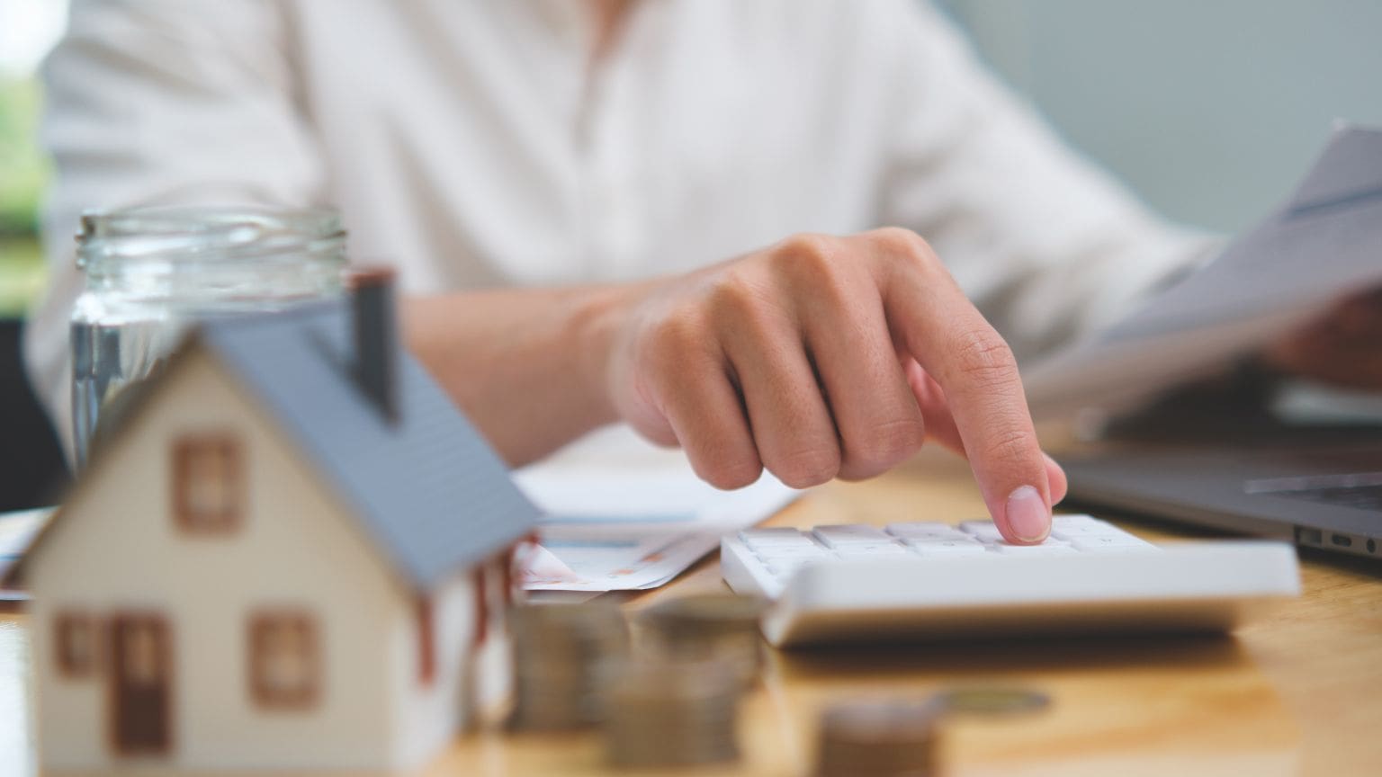 Cálculo de impuestos al comprar vivienda en Cataluña antes de firmar escritura