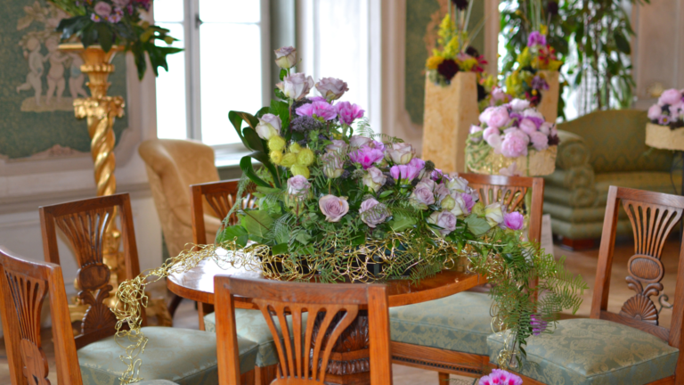 Flores que duran más en casa y cómo cuidarlas