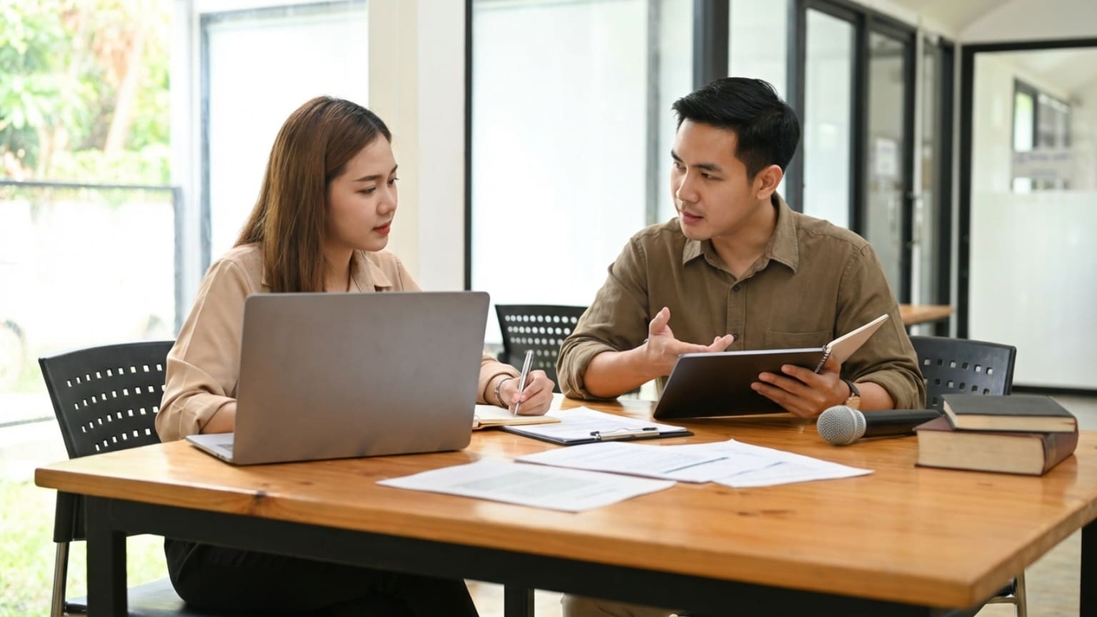 ¿Qué es el acompañamiento editorial para creadores y por qué es clave?