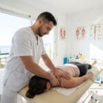 ¿Qué son los masajes terapéuticos y cómo pueden ayudar en Motril?