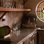 Decoración para el hogar con estilo natural y objetos artesanales.