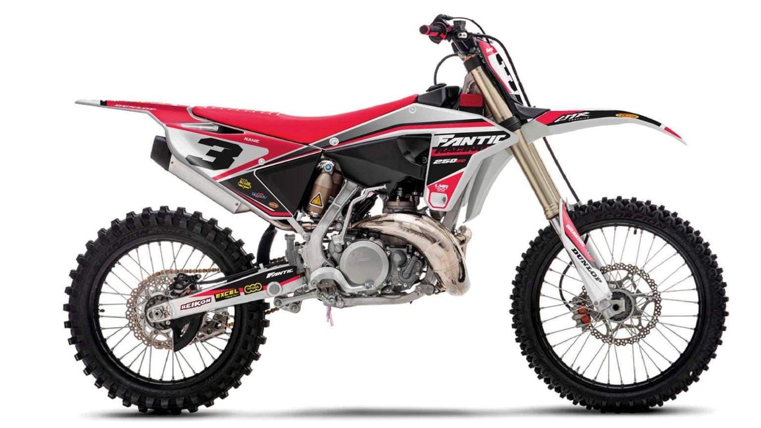 Adhesivos enduro de alto rendimiento instalados en moto de competición off road con diseño rojo, blanco y negro sobre fondo neutro
