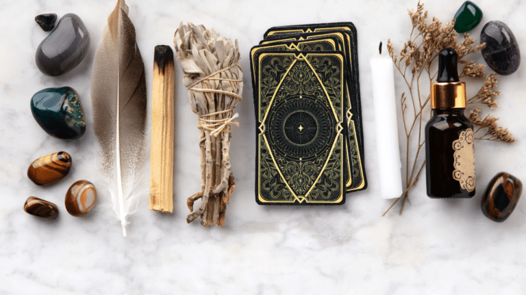 Limpieza energética del hogar con incienso y ambiente relajante.