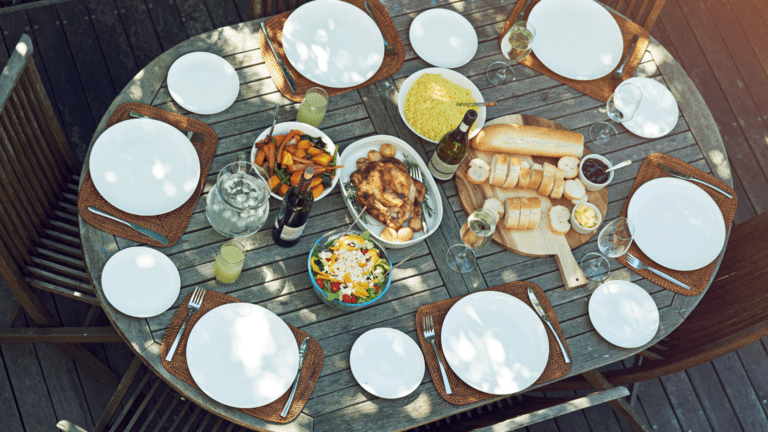 Productos gourmet y alimentos canarios representativos de la gastronomía canaria.