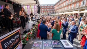 ¿Cómo elegir el mejor cantante para fiestas en España?