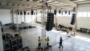 ¿Qué es el alquiler de una macrodiscoteca y qué se debe saber?