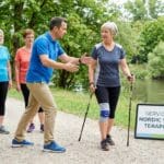 ¿Qué son los servicios de nordic walking terapéutico?